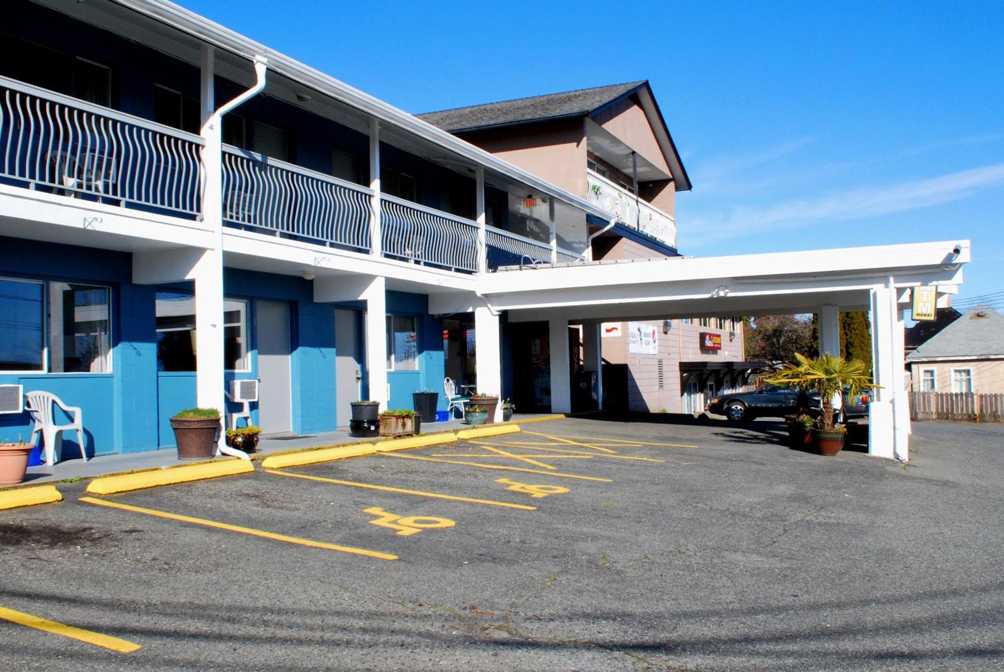 Value Lodge Motel ナナイモ エクステリア 写真