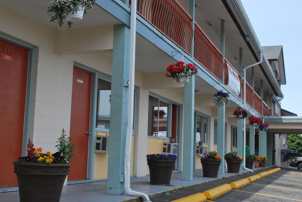 Value Lodge Motel ナナイモ エクステリア 写真