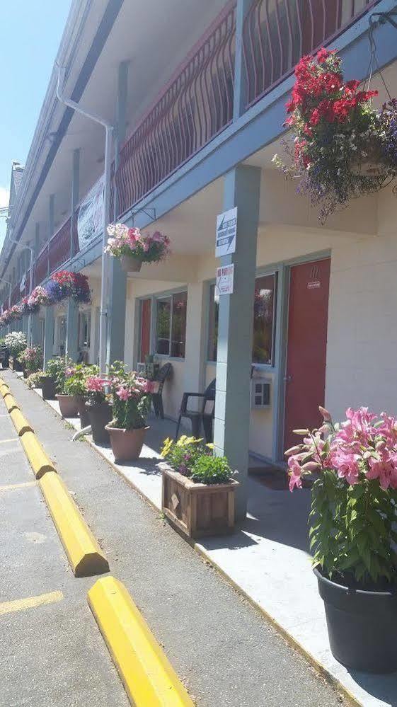 Value Lodge Motel ナナイモ エクステリア 写真